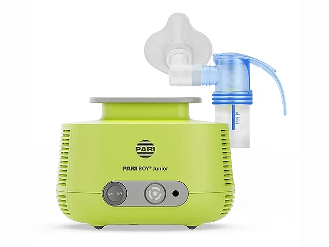 Produktbild Pari Boy Junior auf weißem Grund mit Schriftzug DAK Gesundheit