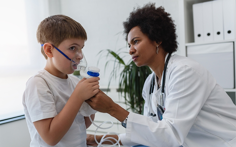 Inhalieren bei Asthma Inhalieren für Kinder mit Asthma
